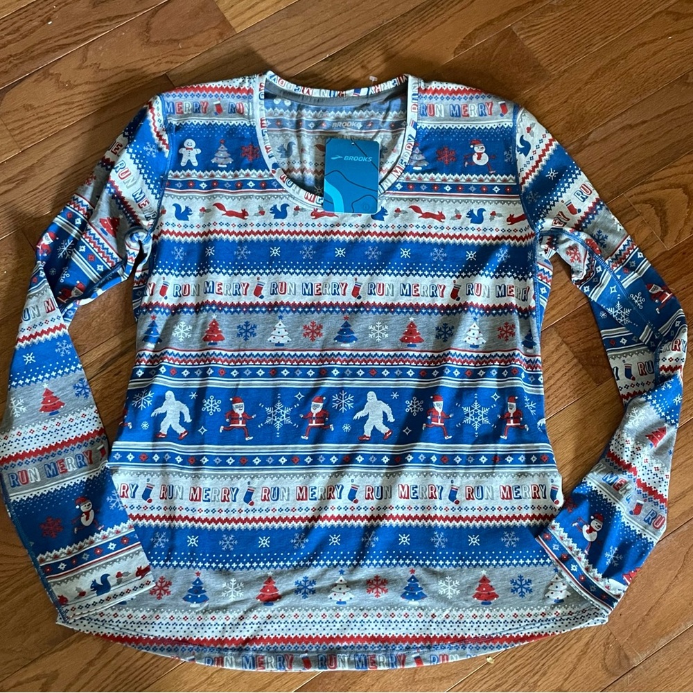 Brooks Women's Run Merry Holiday Long Sleeve T Shirt Size LARGE NEW